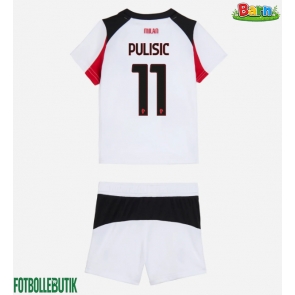 AC Milan Christian Pulisic #11 Bortaställ Barn 2025-26 Kortärmad (+ Korta byxor)